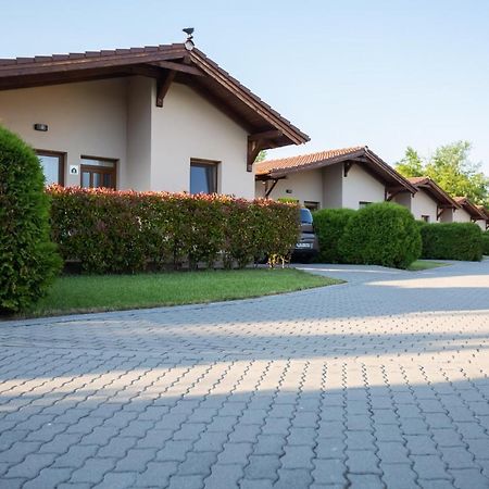 Pandora Zsory Apartmanok Mezokoevesd Экстерьер фото