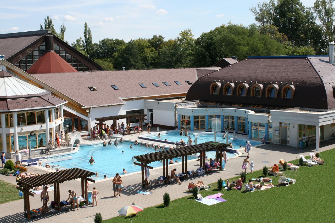Pandora Zsory Apartmanok Mezokoevesd Экстерьер фото